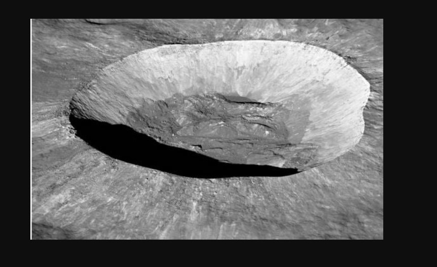 Ένα από τα μίνι φεγγάρια της Γης ξεκόλλησε από τη Σελήνη