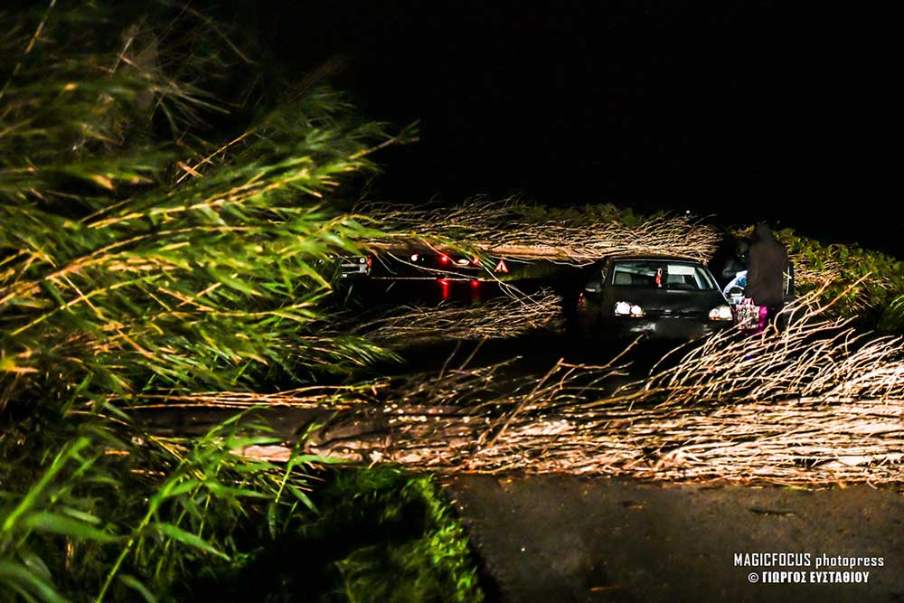 Καταστροφές από την κακοκαιρία σε Πάτρα και Πρέβεζα