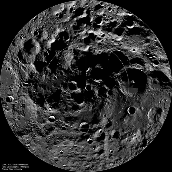 Σελήνη: Επιβεβαιώθηκε για πρώτη φορά η ύπαρξη ψυχρών παγίδων διοξειδίου του άνθρακα