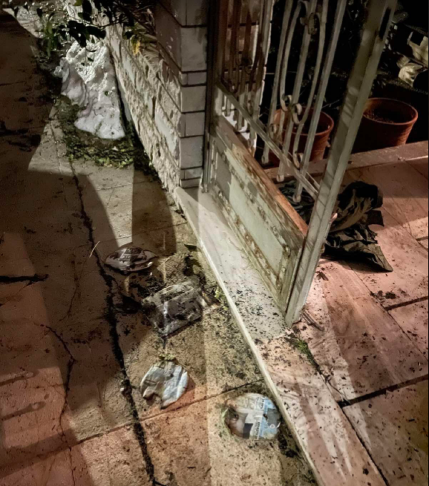 Επιθέσεις με γκαζάκια στα σπίτια του Βασίλη Ντούμα και του Δημήτρη Καμπουράκη