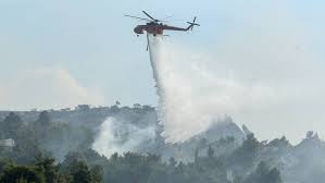 Mεγάλη πυρκαγιά στην Κασσάνδρα Χαλκιδικής