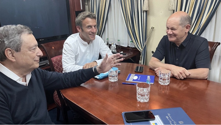 Ουκρανία: Σολτς, Μακρόν και Ντράγκι στο τρένο για το Κίεβο - Θα συναντηθούν με τον Ζελένσκι 