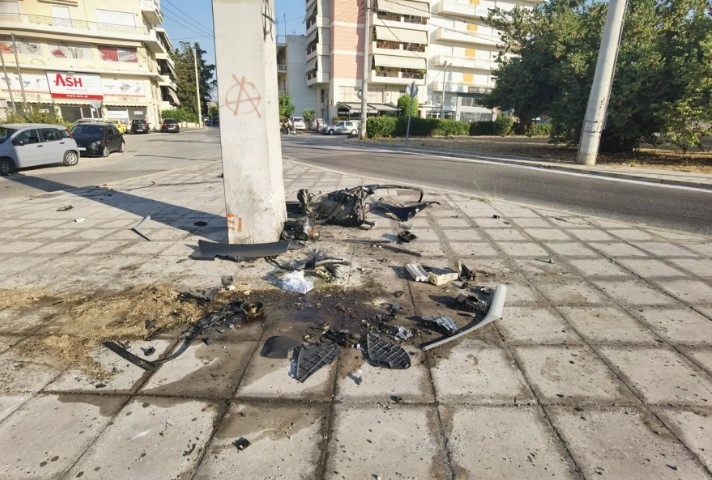 Τέσσερα φονικά τροχαία έγιναν τη νύχτα με θύματα τέσσερις νέους ανθρώπους.