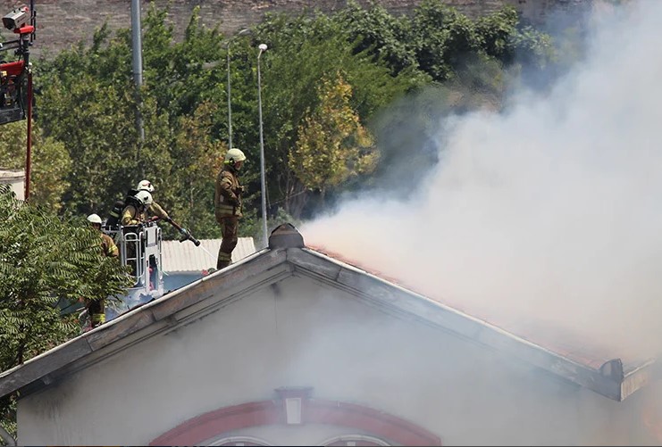 Φωτιά σε Ελληνικό Νοσοκομείο στην Κωνσταντινούπολη