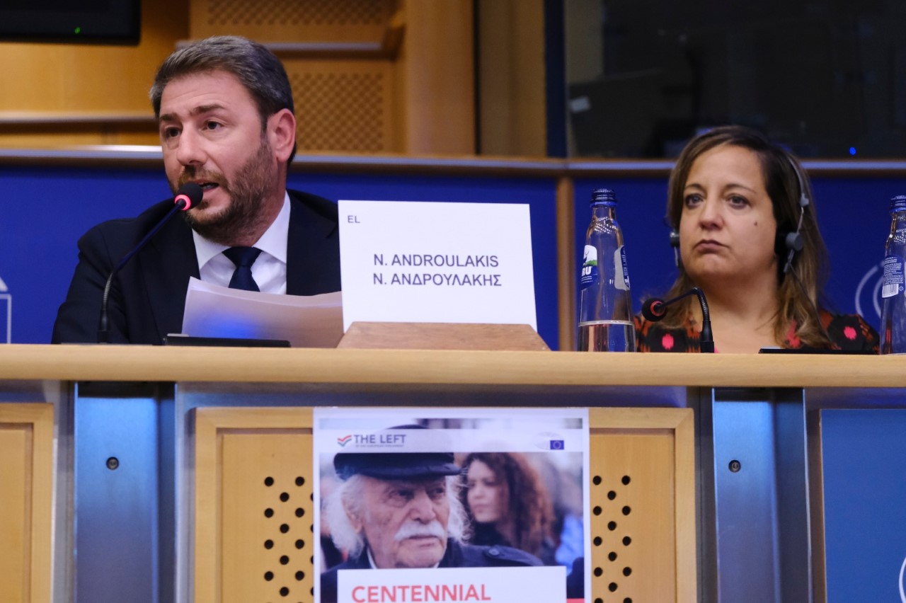 Ανδρουλάκης: «Η πολιτική παρακαταθήκη του Γλέζου αποτελεί πυξίδα»