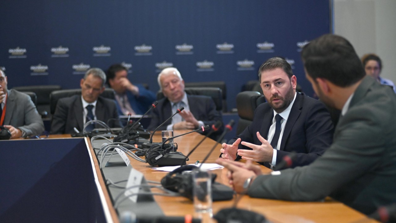 Ανδρουλάκης: «Ο ελληνικός λαός αξίζει πολύ περισσότερα από όσα του έχουν προσφέρει ο κ. Τσίπρας και ο κ. Μητσοτάκης» 