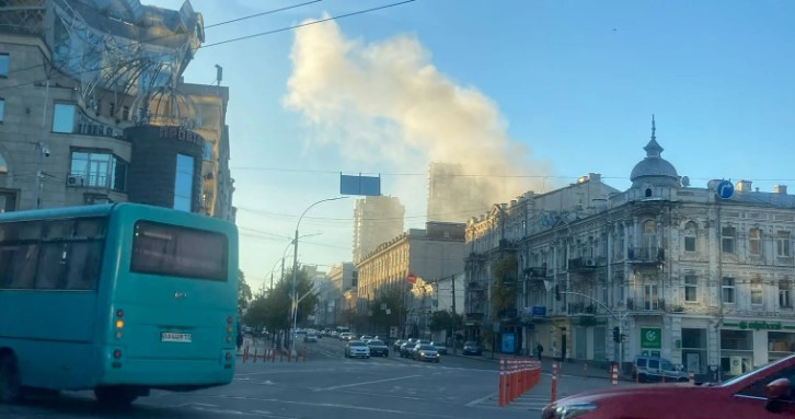 Ουκρανία: Μπαράζ εκρήξεων από «drones καμικάζι» στο Κίεβο