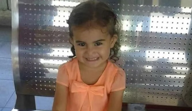 Κωνσταντινούπολη: Θρήνος για την 6χρονη Εκρίν και τον πατέρα της που σκοτώθηκαν από την έκρηξη