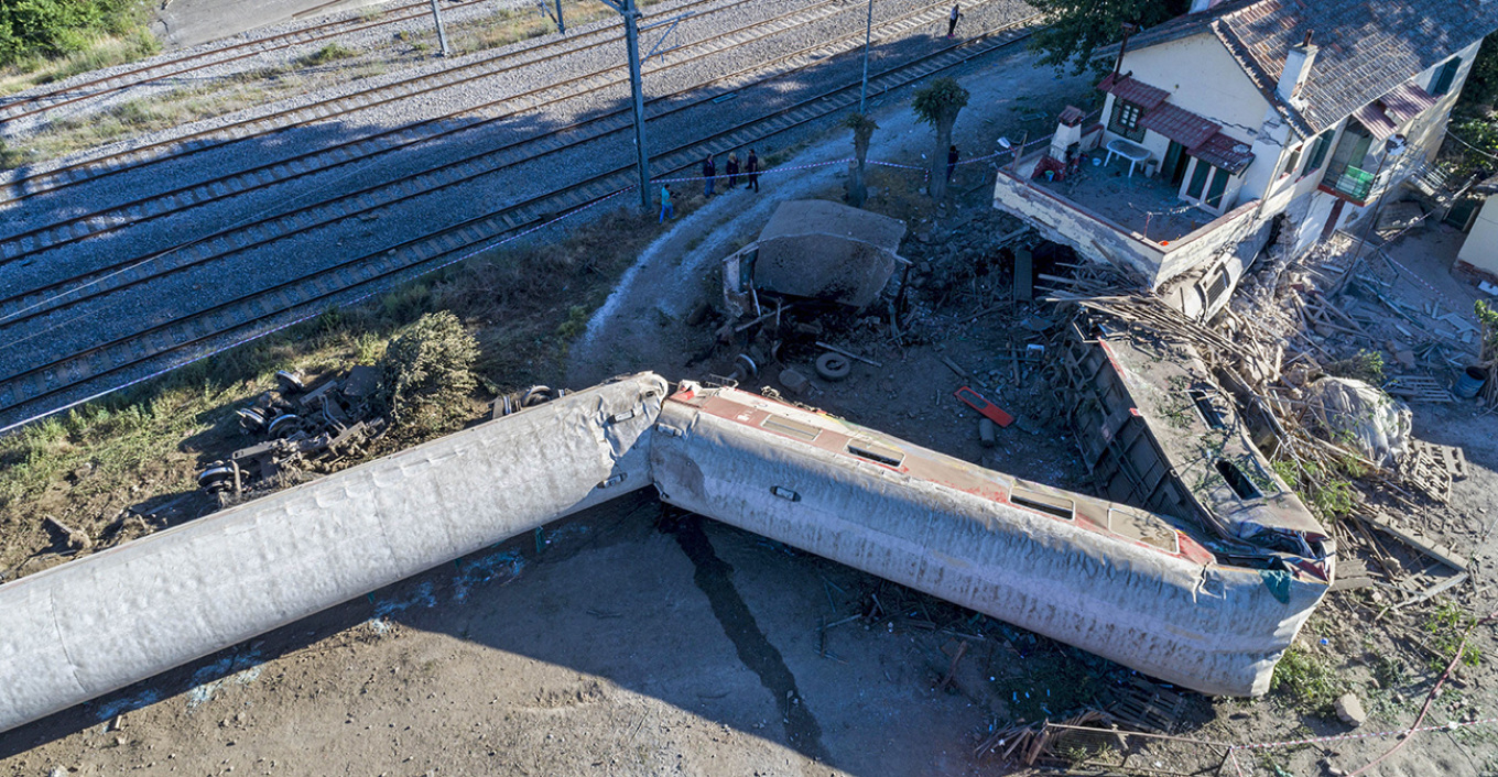 Τη δικογραφία για το σιδηροδρομικό δυστύχημα στο Άδενδρο το 2017 ζήτησε ο Ντογιάκος