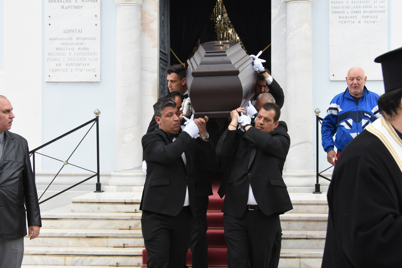 Ρένα Κουμιώτη: Συγκίνηση στο «τελευταίο αντίο»