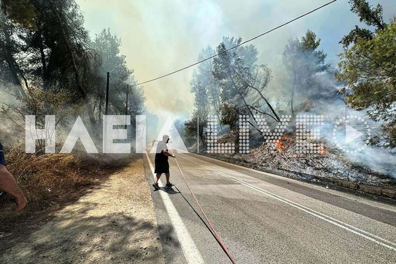 Ηλεία: Μεγάλη πυρκαγιά στην Παλαιοβαρβάσαινα