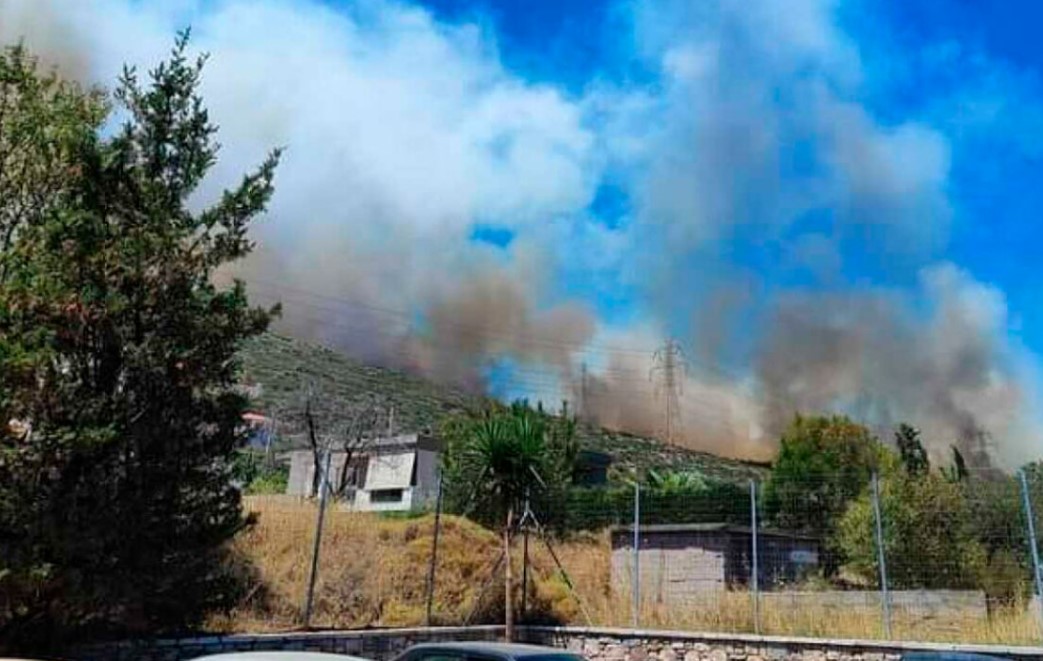 <iframe src="https://www.facebook.com/plugins/video.php?href=https%3A%2F%2Fwww.facebook.com%2F100064405491310%2Fvideos%2F1269978543877732%2F%3Fref%3Dembed_video&show_text=0&width=267" width="267" height="476" style="border:none;overflow:hidden" scrolling="no" frameborder="0" allowfullscreen="true" allow="autoplay; clipboard-write; encrypted-media; picture-in-picture; web-share" allowFullScreen="true"></iframe>