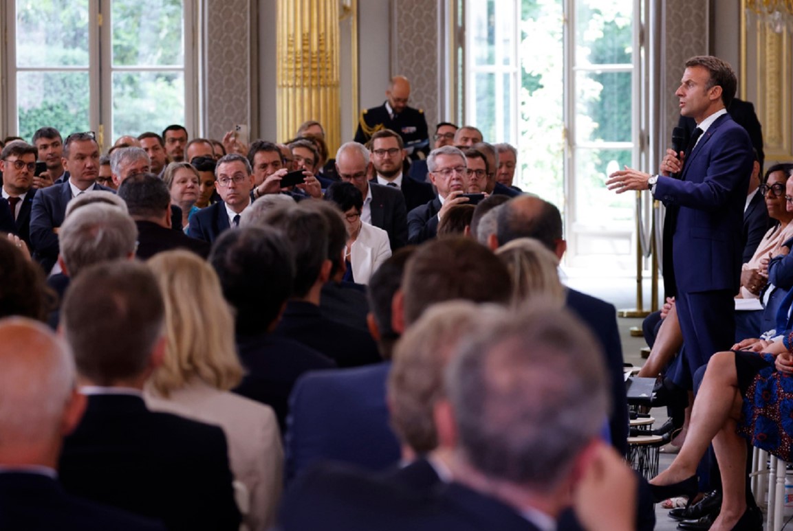 Πρόεδρος της Γαλλίας, Εμανουέλ Μακρόν δήμαρχοι επεισόδια