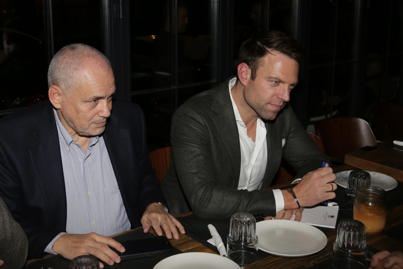 Ο Κασσελάκης για δείπνο στο Παγκράτι με τους βουλευτές του ΣΥΡΙΖΑ 
