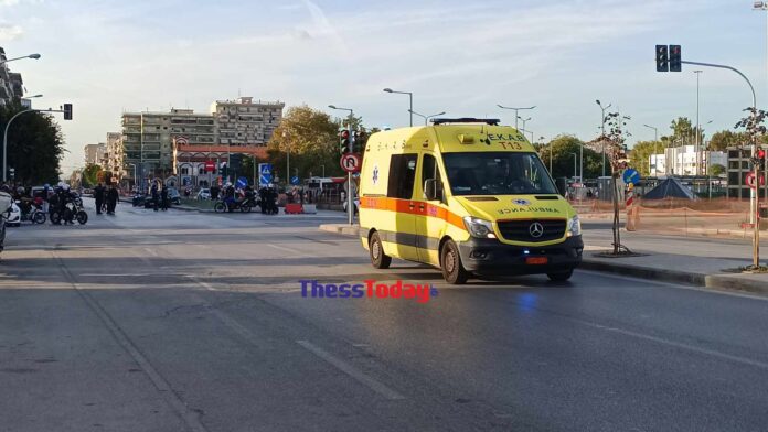 Θεσσαλονίκη: Λεωφορείο παρέσυρε και σκότωσε γυναίκα που οδηγούσε μηχανή (Video&Photos)
