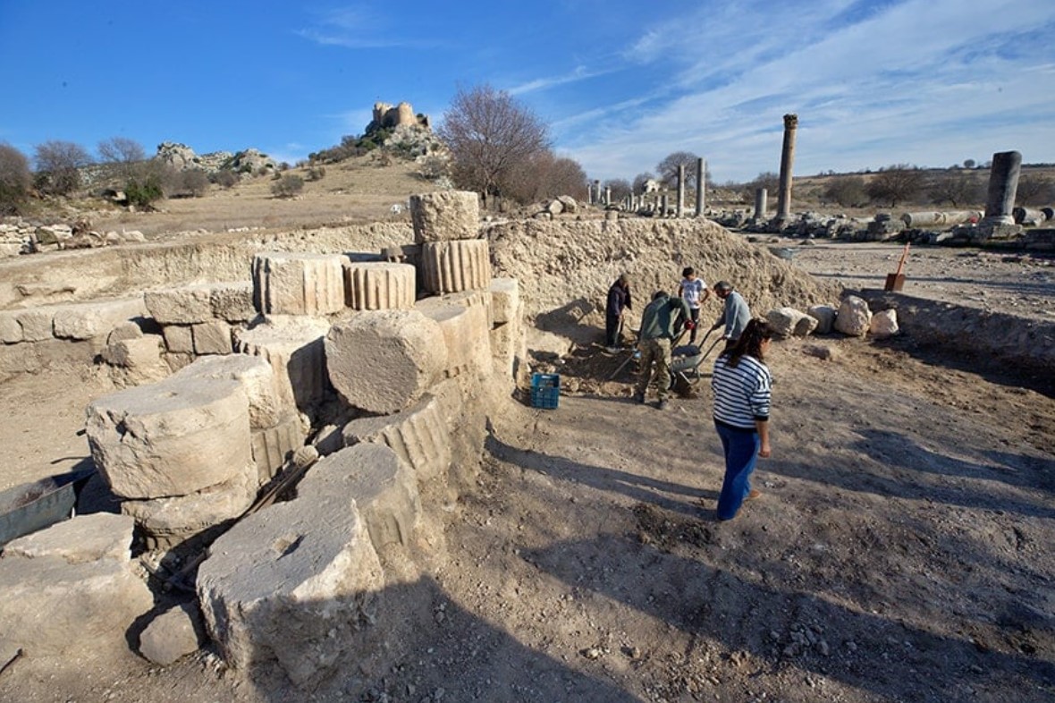 Ανακαλύφθηκαν ερείπια ναού σε αρχαία πόλη