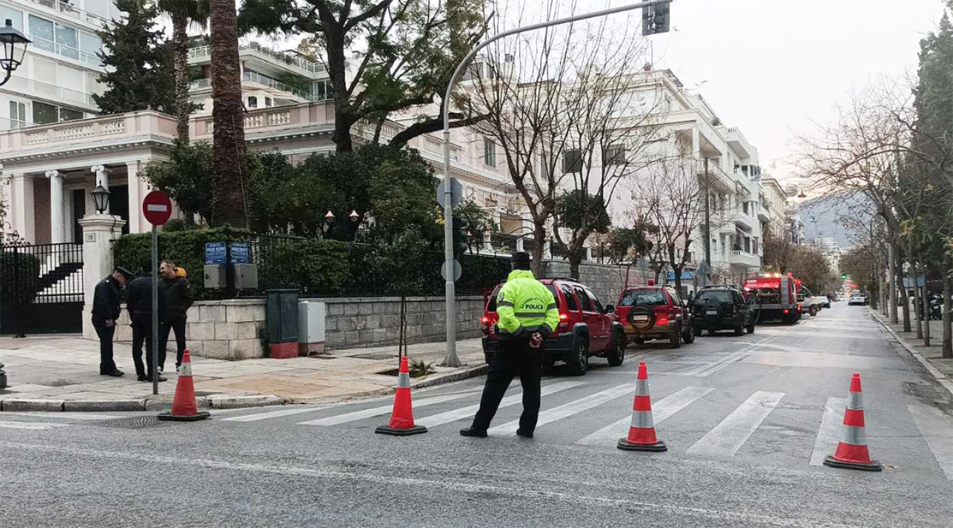 Φωτιά σε αποθήκη του Μεγάρου Μαξίμου