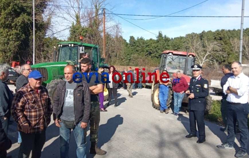 Εύβοια: Οι αγρότες έκλεισαν τον δρόμο στον Υφυπουργό Δ. Σταμενίτη
