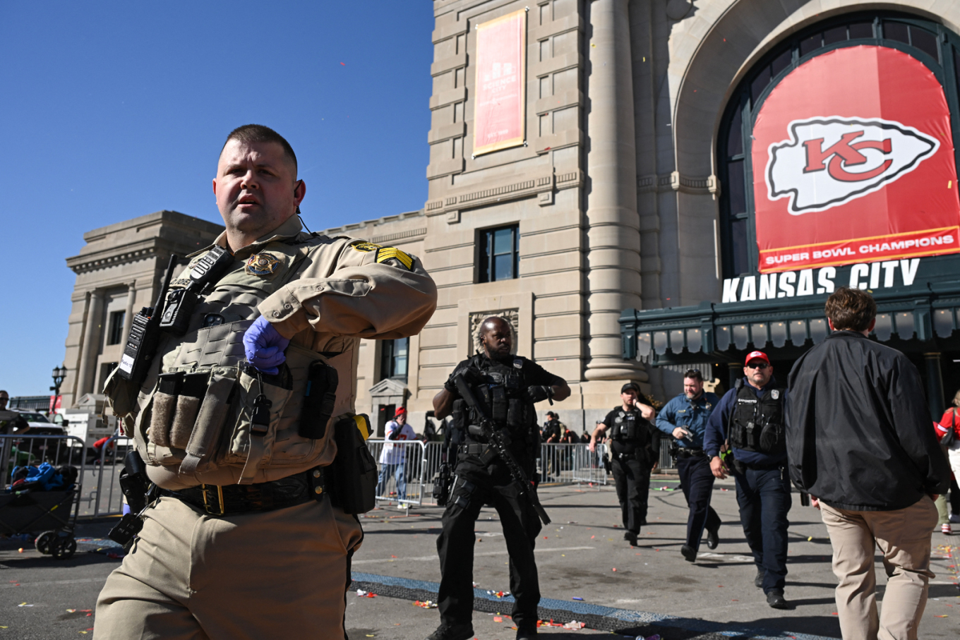 ΗΠΑ: Πανικός στο Κάνσας – Πυροβολισμοί μετά την παρέλαση των νικητών του Super Bowl 