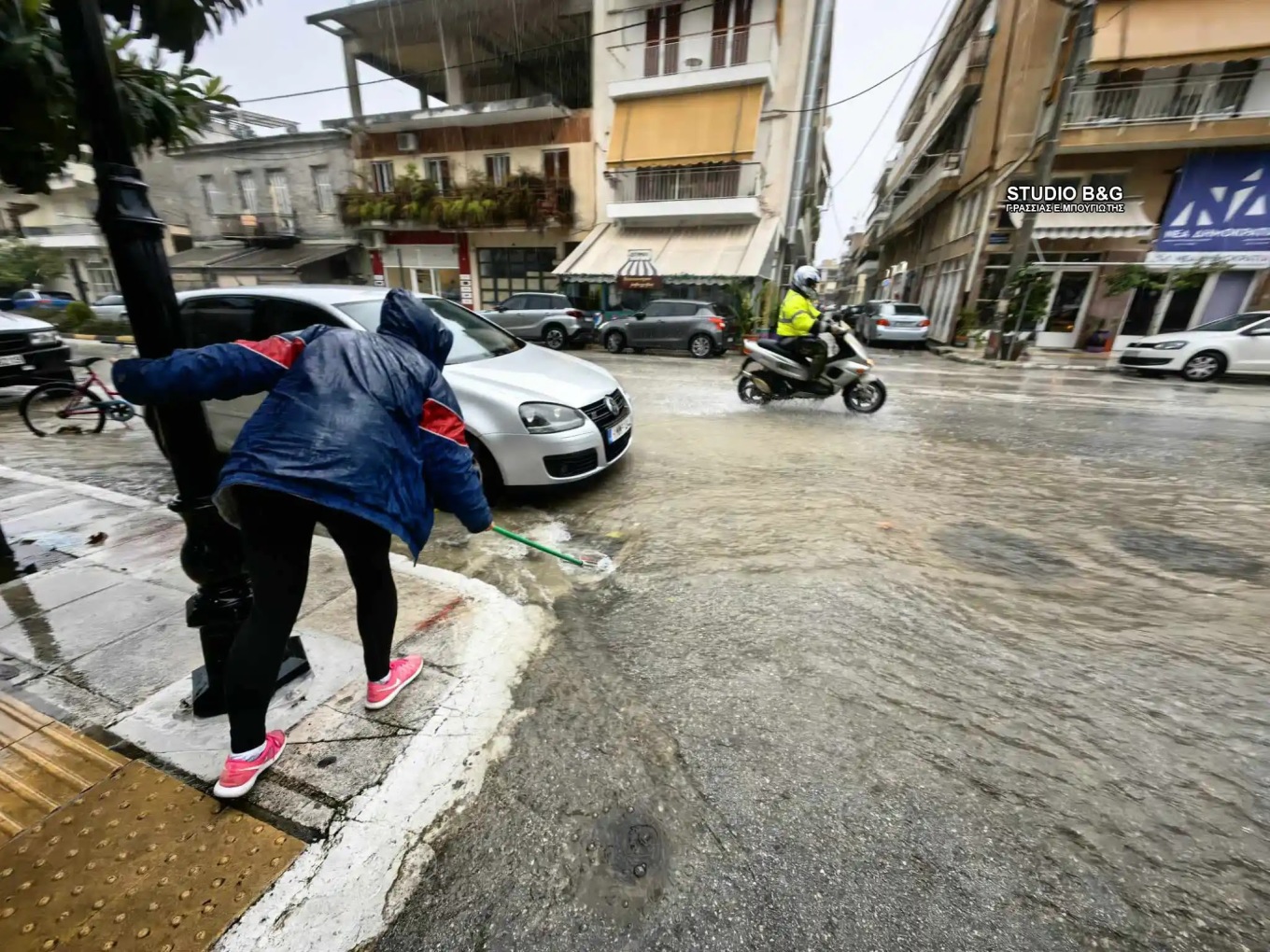 Πλημμυρισμένοι δρόμοι στο Ναύπλιο