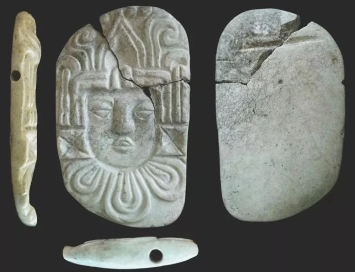 Ανακαλύφθηκαν καμένα λείψανα σε πυραμίδα