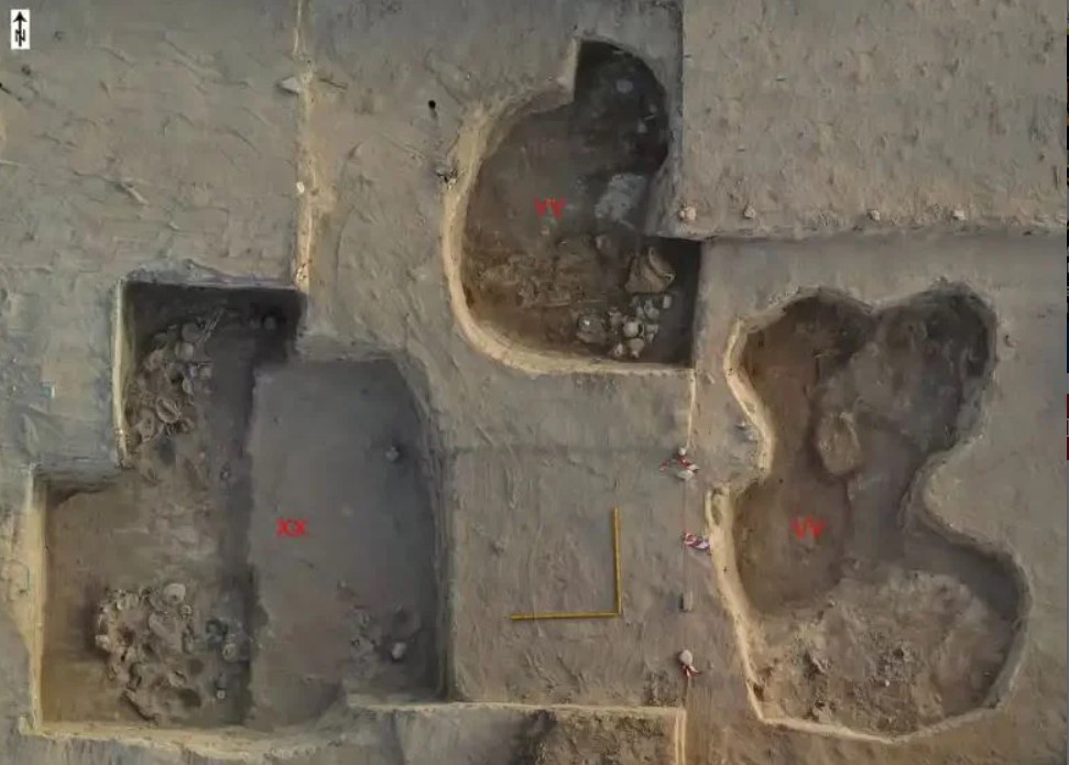 Μυστήριο με σπάνιο μινωικό καθρέφτη 3.300 ετών που βρέθηκε σε τάφο