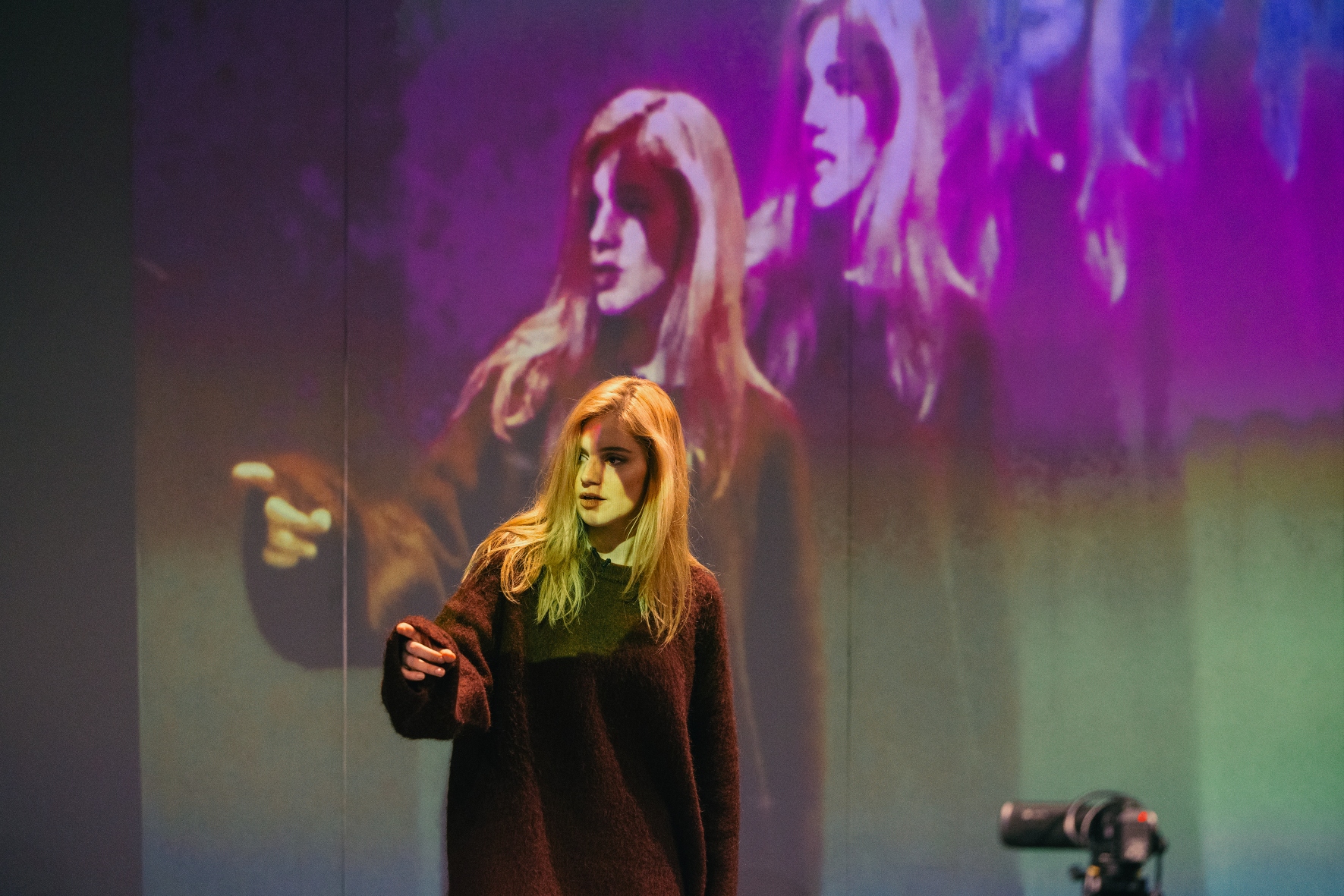 «Girls & Boys» στο Θέατρο Βασιλάκου – «Μαριάννα Τόλη»