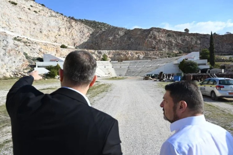 Χαρδαλιάς από Πετρούπολη