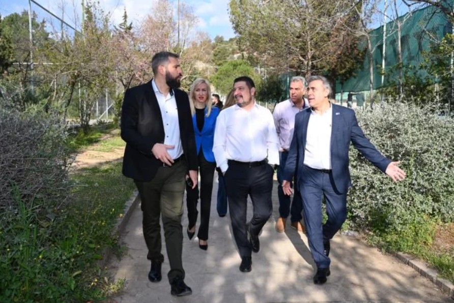 Χαρδαλιάς από Πετρούπολη