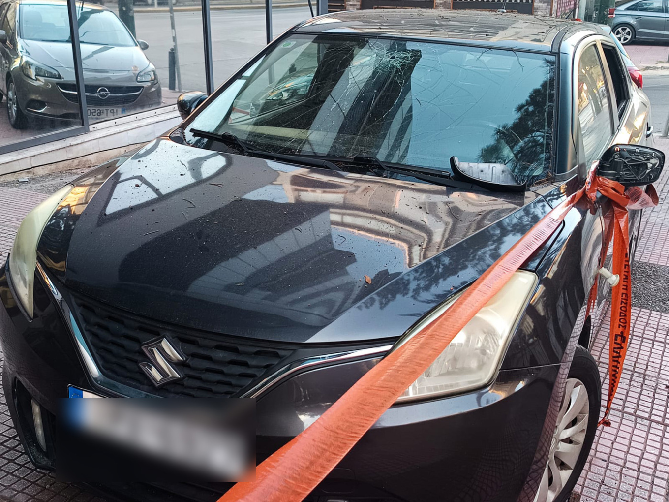 Έκρηξη στα γραφεία της Hellenic Train: Ζημιές στον ημιώροφο και σε σταθμευμένα αυτοκίνητα