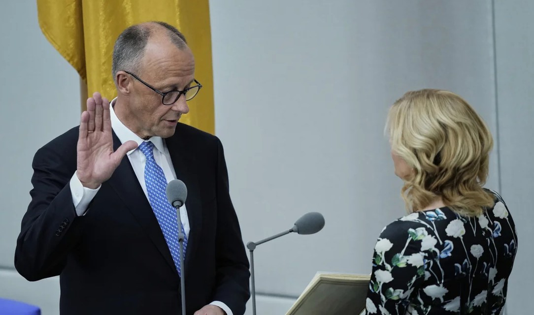 Γερμανία: Ορκίστηκε καγκελάριος ο Φρίντριχ Μερτς