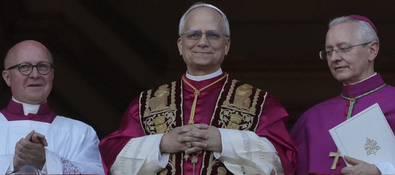 Βατικανό: Ο Ρόμπερτ Φ. Πρεβόστ είναι ο νέος Πάπας