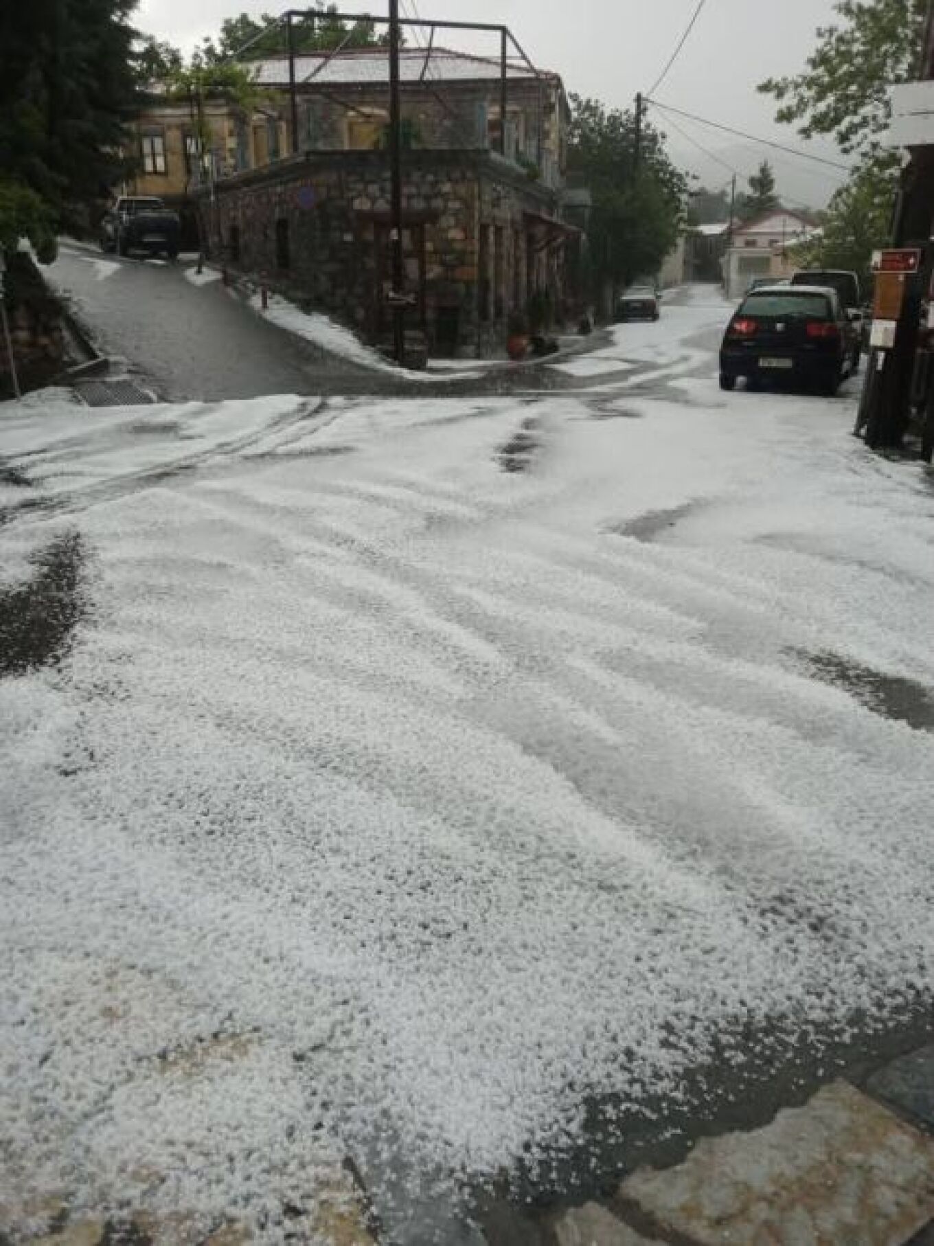 Ισχυρή χαλαζόπτωση στη Λακωνία