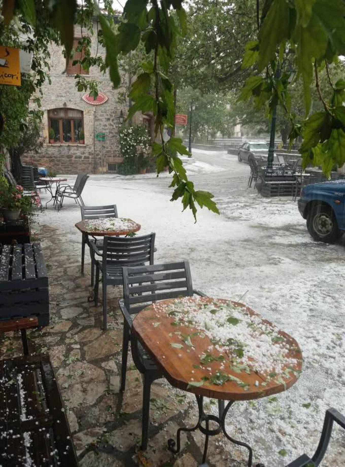 Ισχυρή χαλαζόπτωση στη Λακωνία