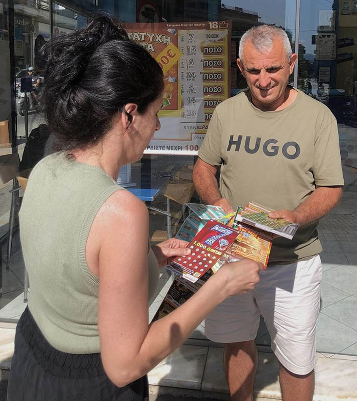 Μανώλης Γκιούνκα, λαχειοπώλης στο Ηράκλειο Κρήτης