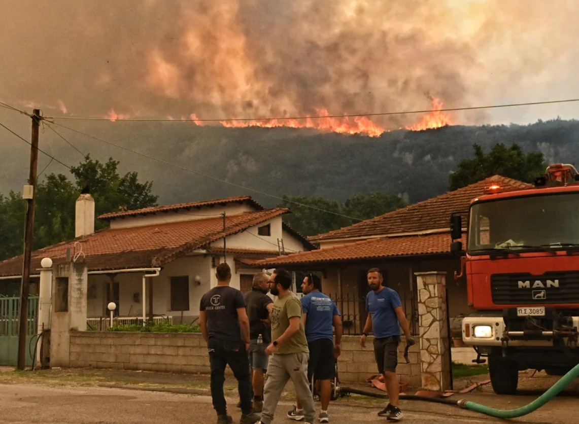 φωτιά στην Κορινθία