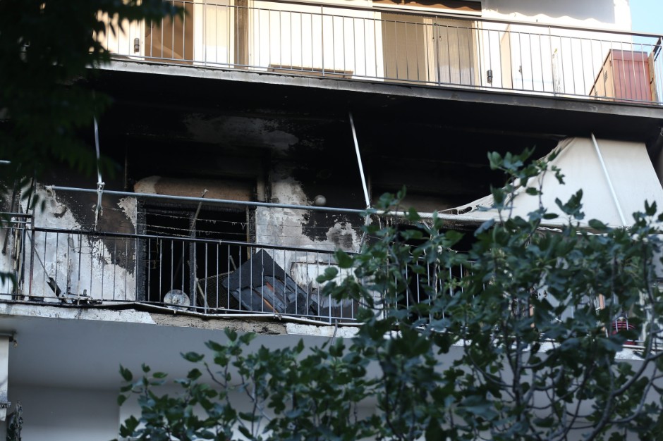 Πέτρος Φιλιππίδης: Πώς ξεκίνησε η φωτιά στο διαμέρισμα του