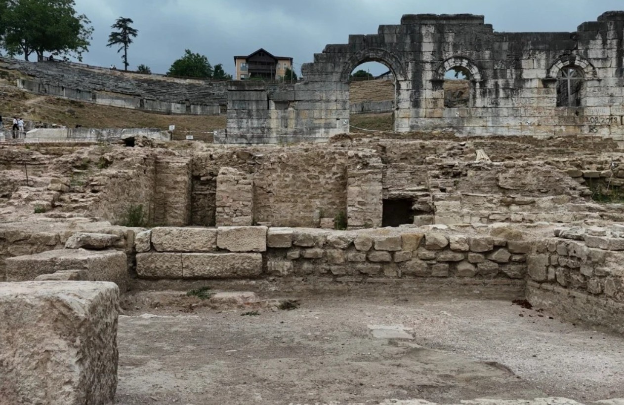 Ανακαλύφθηκε βυζαντινό παρεκκλήσι σε αρχαίο θέατρο