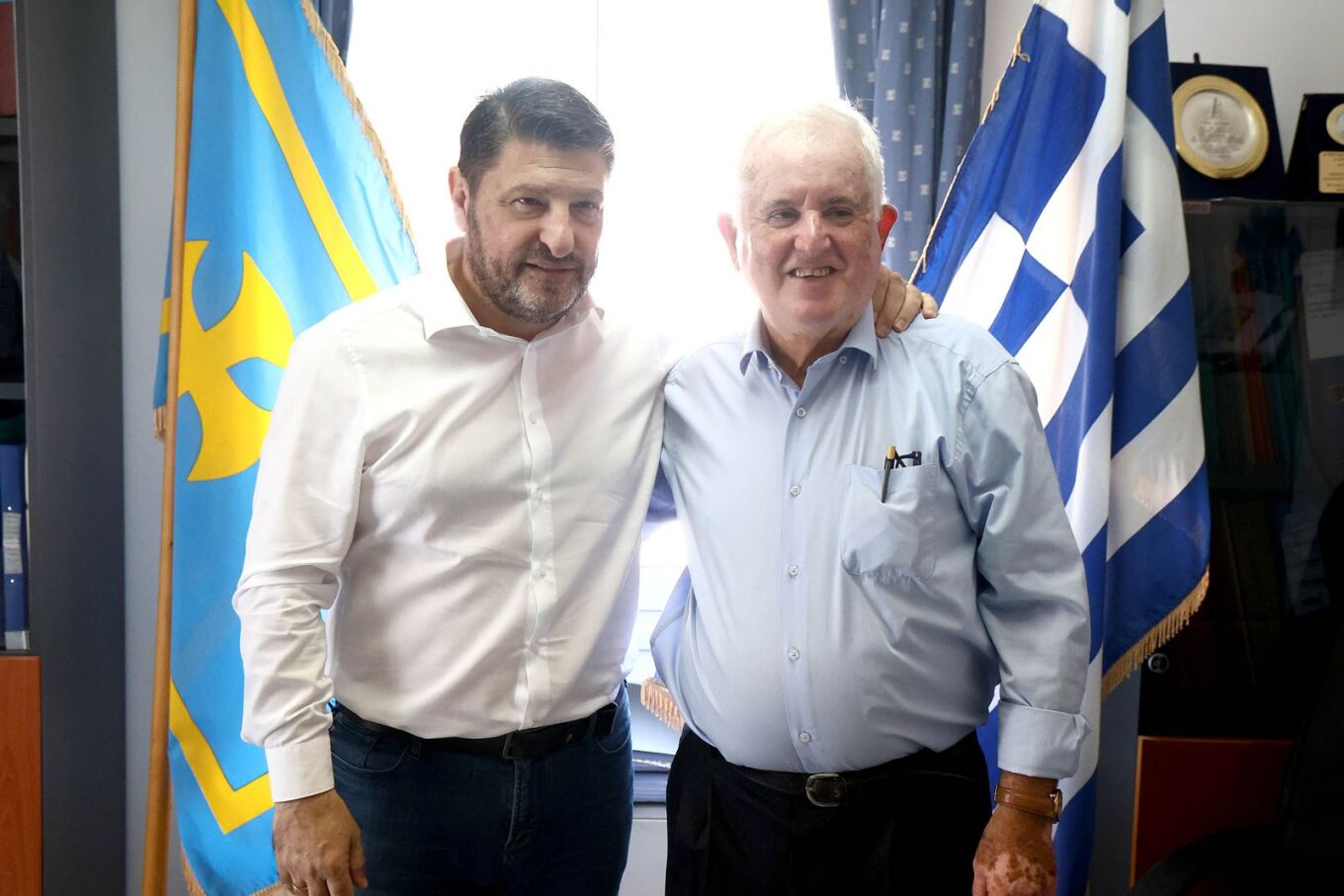 Χαρδαλιάς από Αγκίστρι