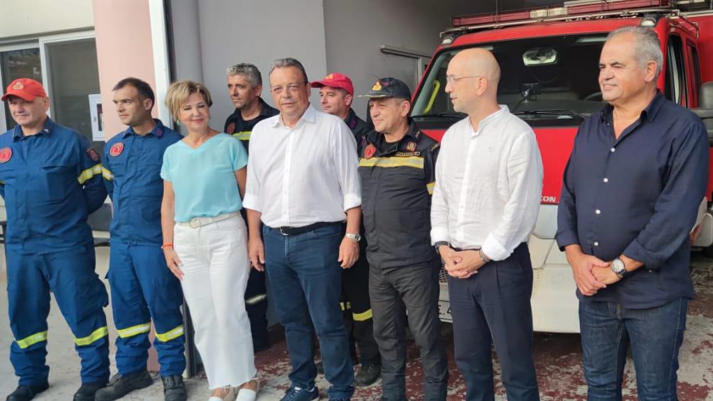 Επίσκεψη Σωκράτη Φάμελλου στις πυρόπληκτες περιοχές της Άρτας και της Πρέβεζας