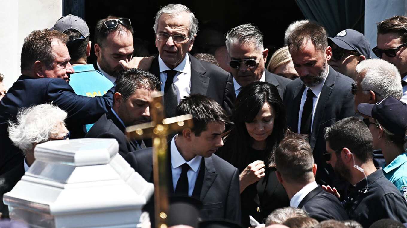 κηδεία Λένας Σαμαρά