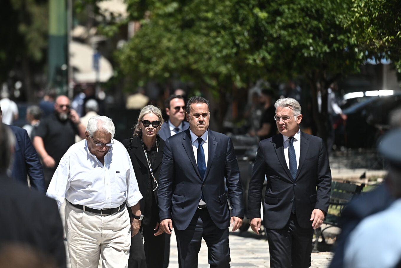 Παπασταύρου 