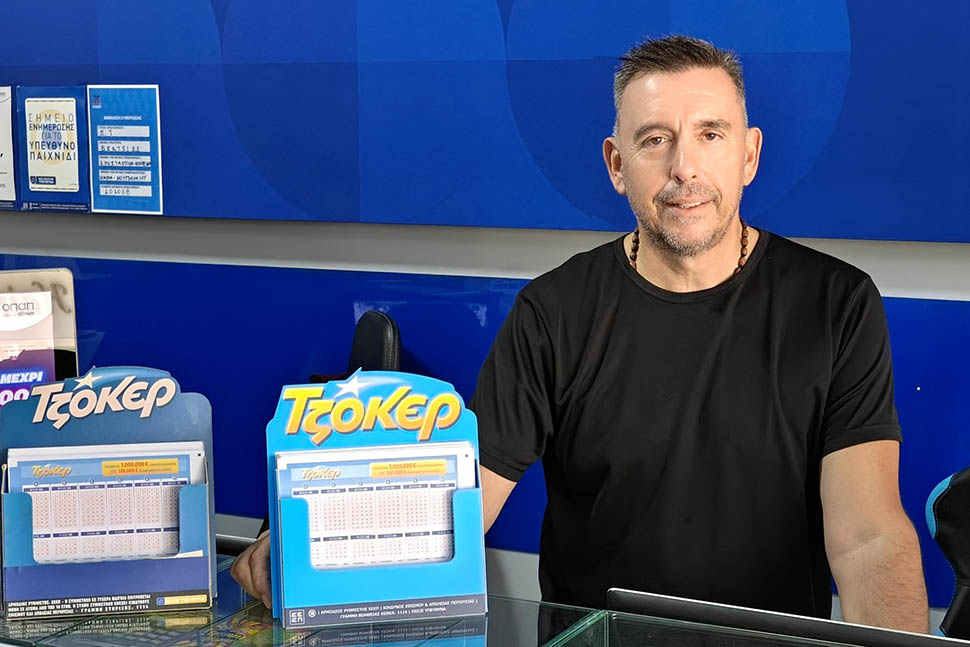 Γιώργος Μπερτσιμάς, ιδιοκτήτης καταστήματος ΟΠΑΠ στις Αχαρνές 