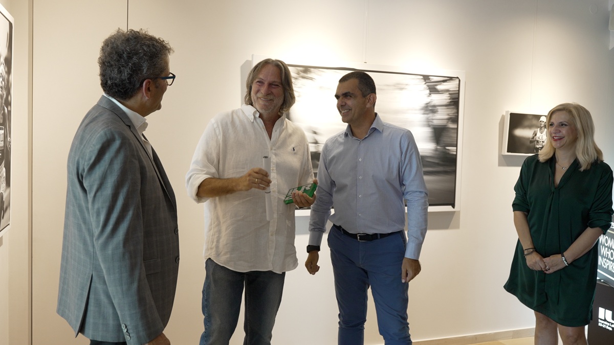 Ηλίας Σπυριούνης, διευθυντής του Ioannina Lake Run, Άγγελος Ζυμάρας, αθλητικός φωτογράφος, Φώτης Ζησιμόπουλος, Chief Sales & Marketing OPAP Stores Officer