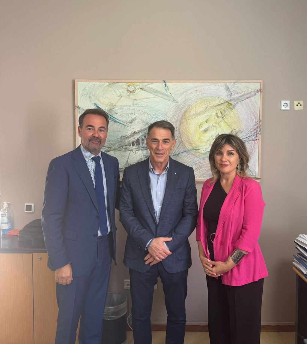 Ν.Δ.: Επίσκεψη κλιμακίου στο Νοσοκομείο Αττικόν με αφορμή την Παγκόσμια Ημέρα Εθελοντή Δότη Μυελού των Οστών