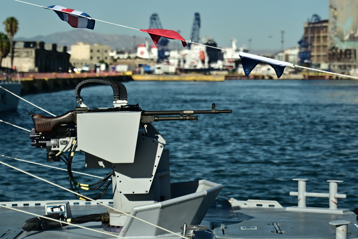 Παραδόθηκαν 5 υπερσύγχρονα σκάφη για το Λιμενικό