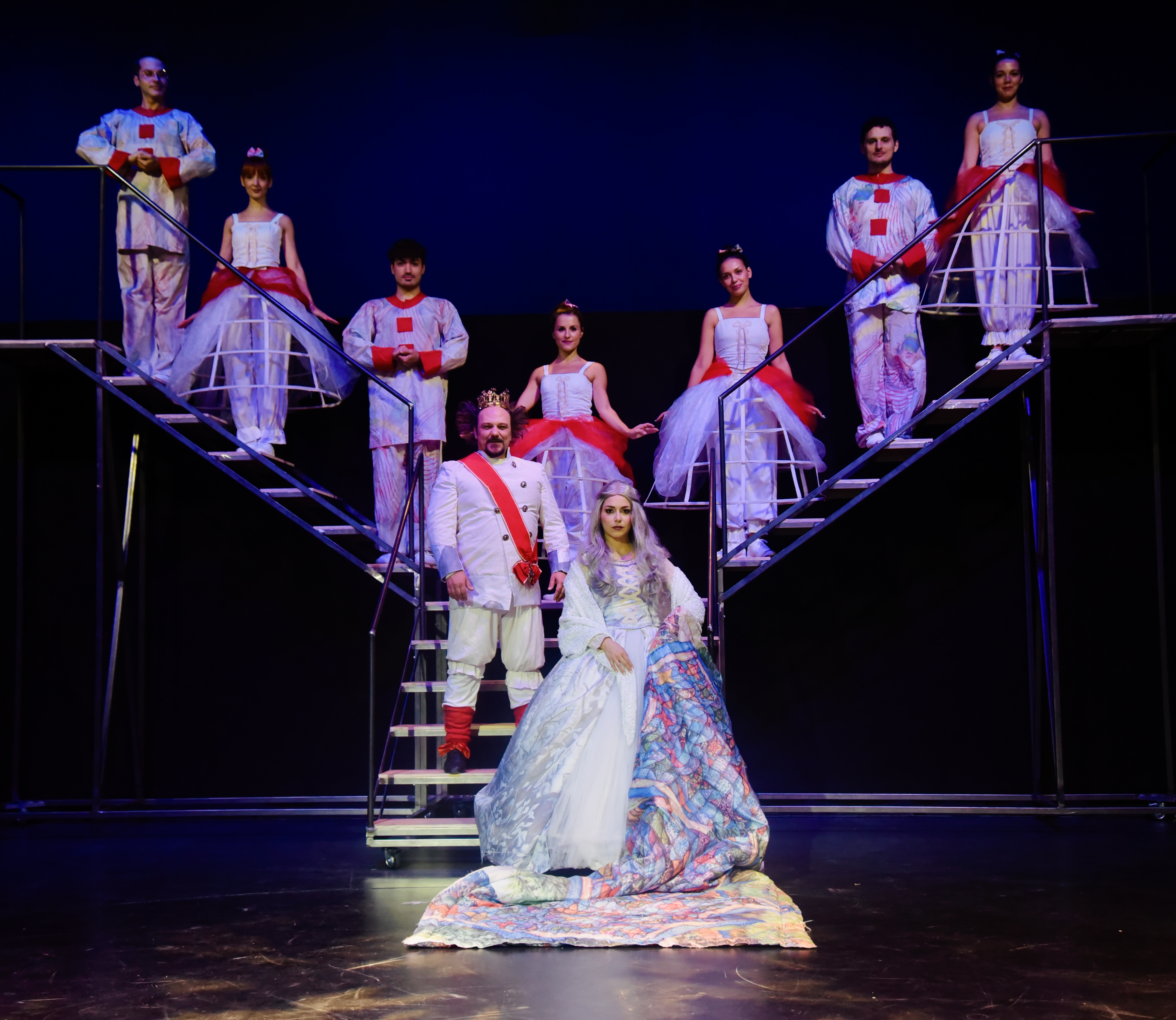 «Η Παπλωματού» στο Θέατρο Βασιλάκου