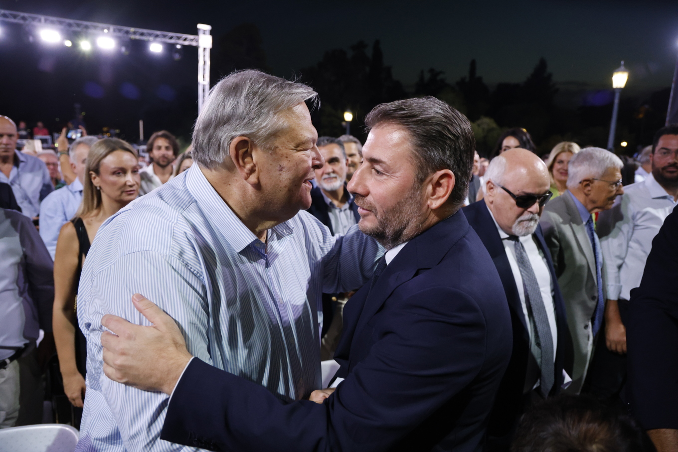 ΠΑΣΟΚ: Δείτε live την εκδήλωση στο Ζάππειο