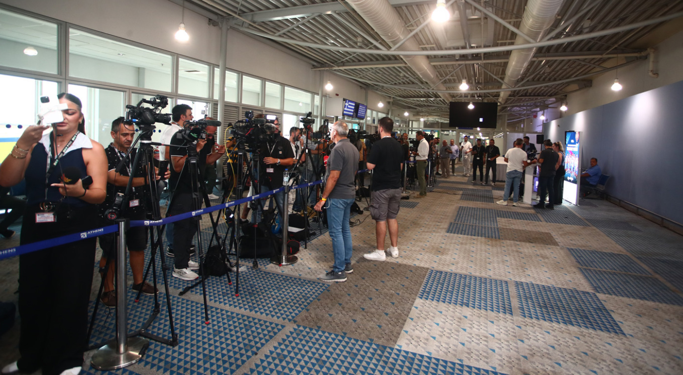 ​ Edit media   ​