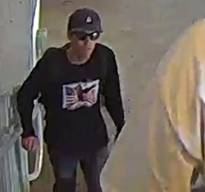 ΗΠΑ: Αυτός είναι ο ύποπτος για τη δολοφονία του Τσάρλι Κερκ